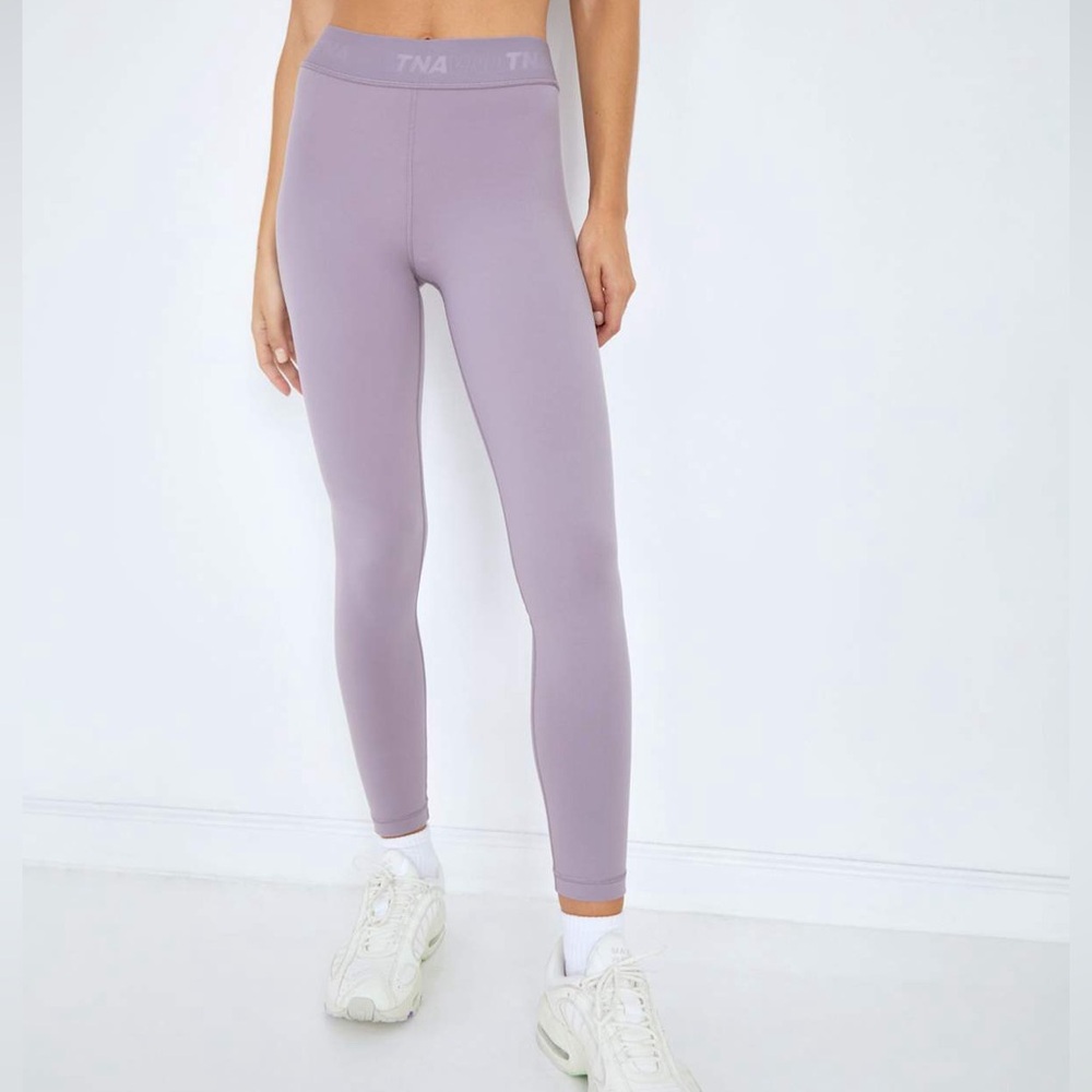 Aritzia TNA Purple Logo Mid Rise 7/8 Leggings Women’s Size Small